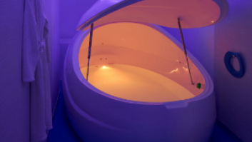 float_room